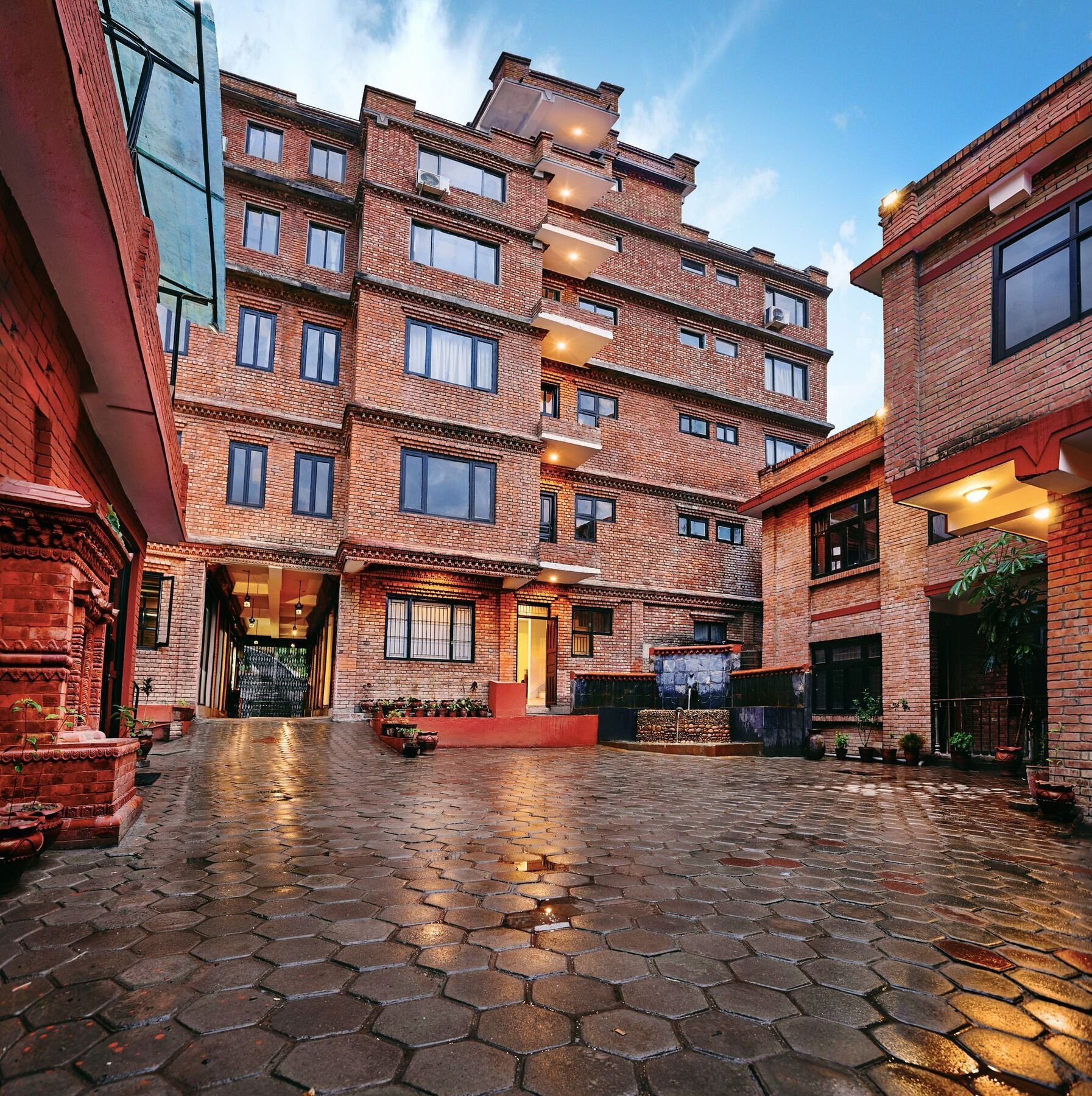 Golden Temple Inn Kathmandu Exterior foto